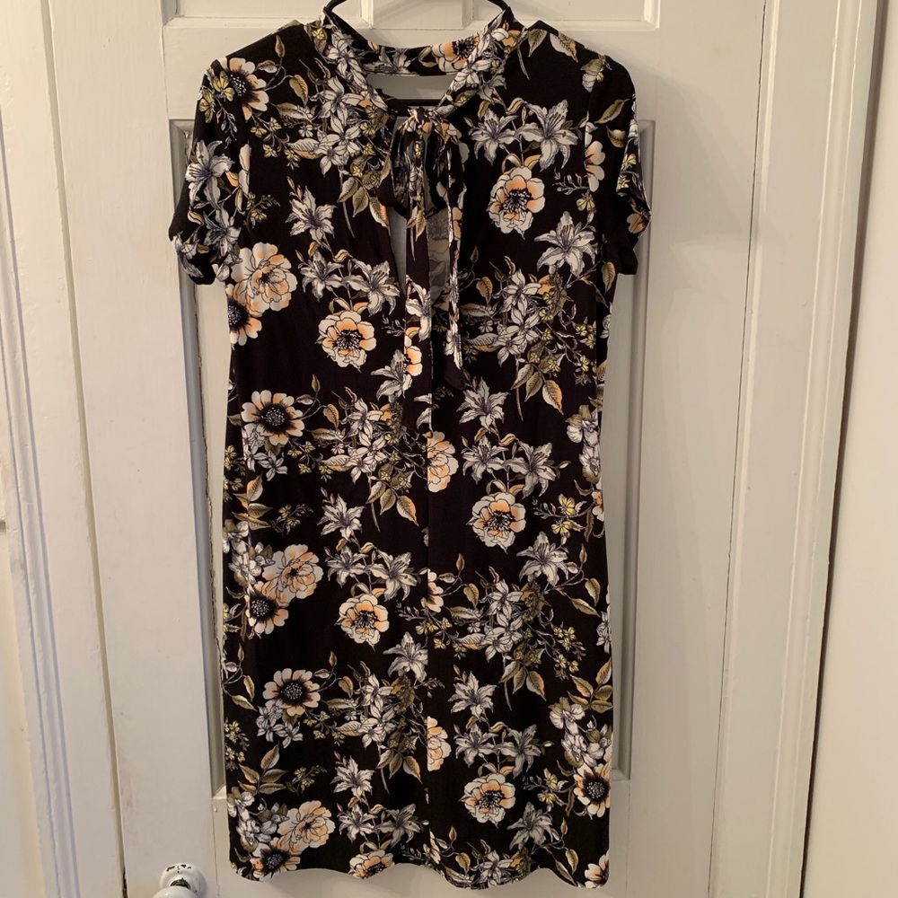 Small/Medium Dress - Picture 2 of 2